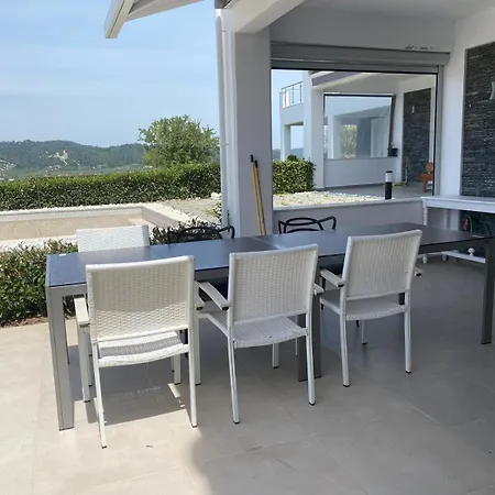 Mariana 4bdrm With Stunning View Βίλα *