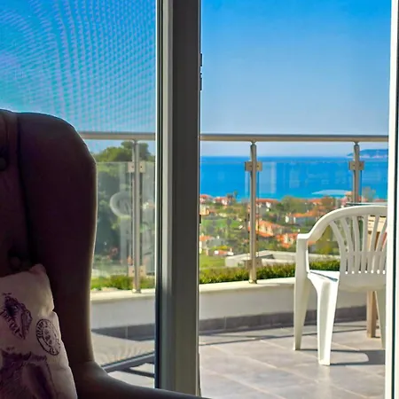 Mariana 4bdrm With Stunning View Skala Fourkas